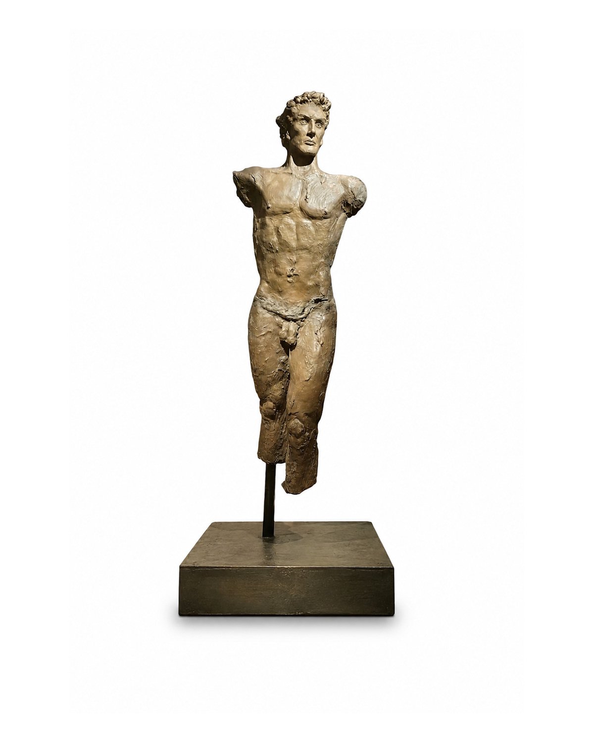 Ataraxia de Dan Trullén, resina, vista frontal sobre fondo blanco