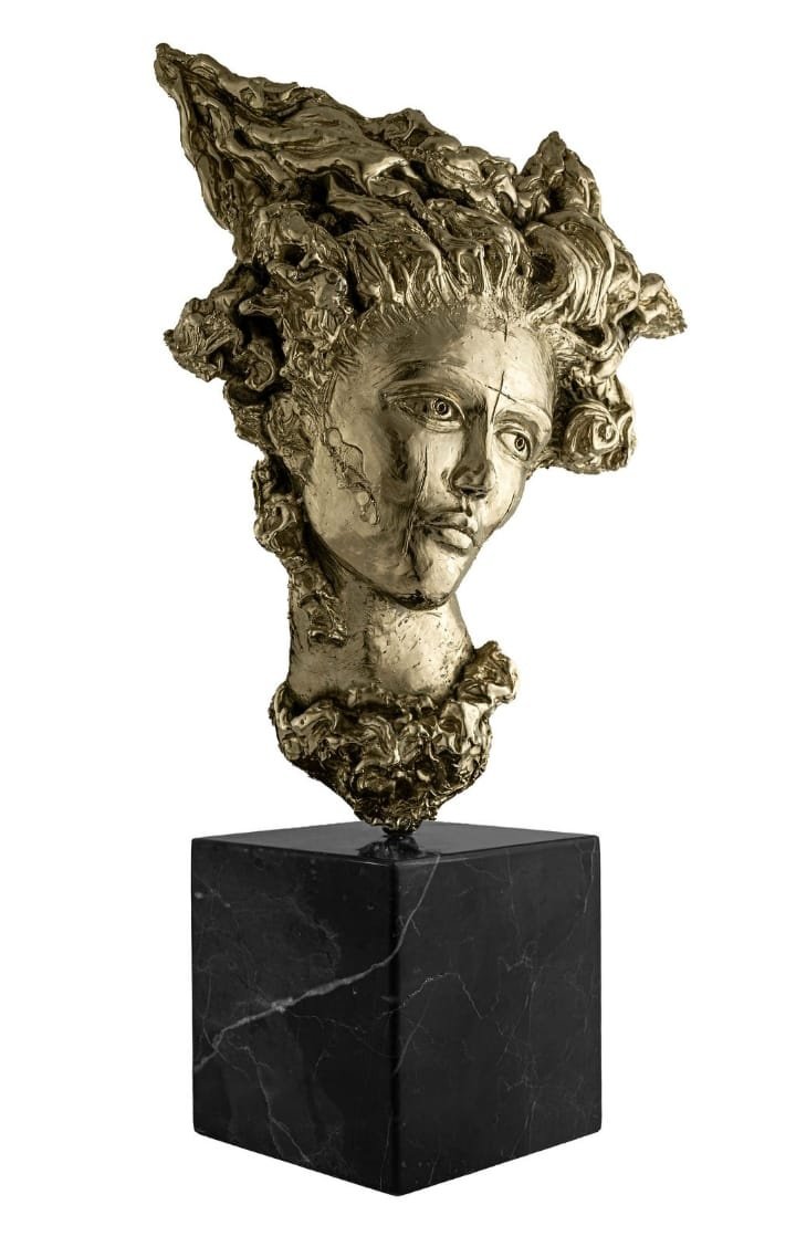 Coquette · Bronce · 2023